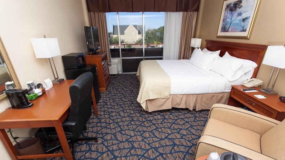 Holiday Inn Gainesville-University Center By Ihg Exteriör bild