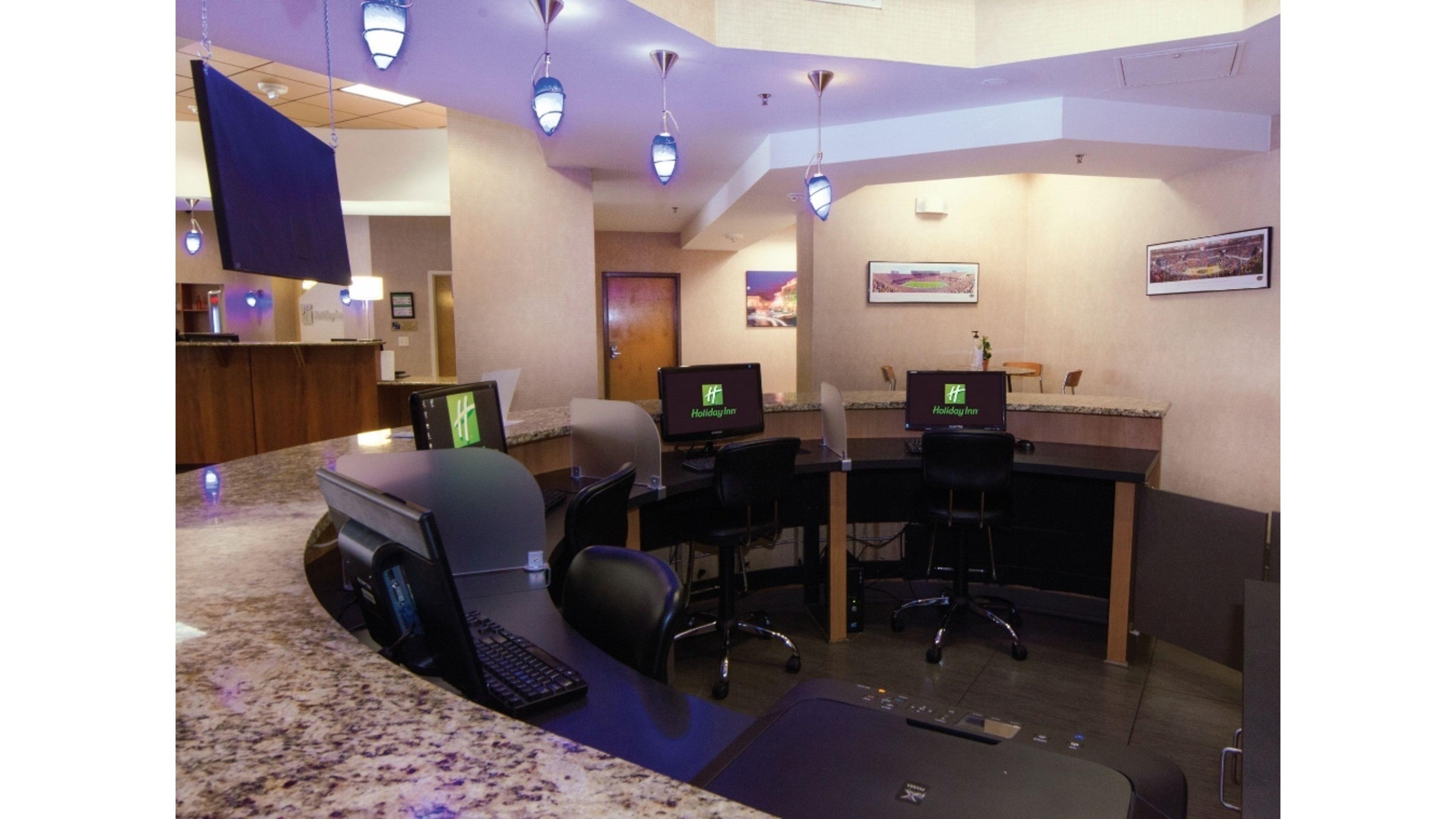 Holiday Inn Gainesville-University Center By Ihg Exteriör bild