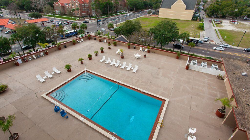 Holiday Inn Gainesville-University Center By Ihg Exteriör bild